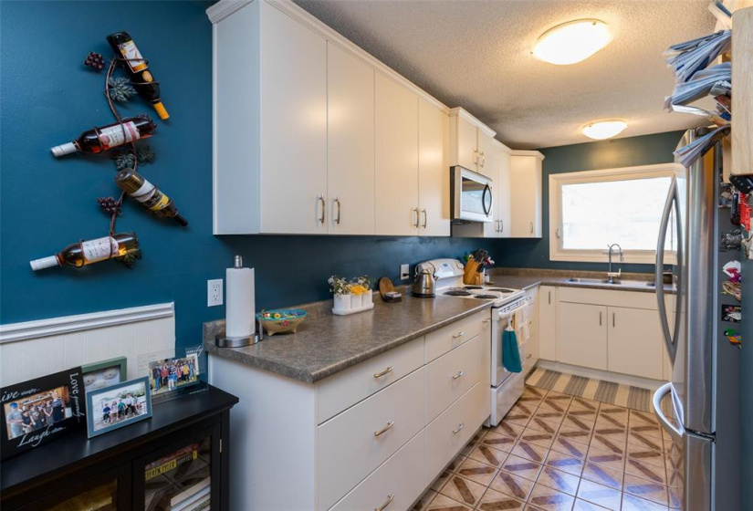 453 Arnold, 3 Bedrooms Bedrooms, 11 Rooms Rooms,1 BathroomBathrooms,Residential,For Sale,Arnold