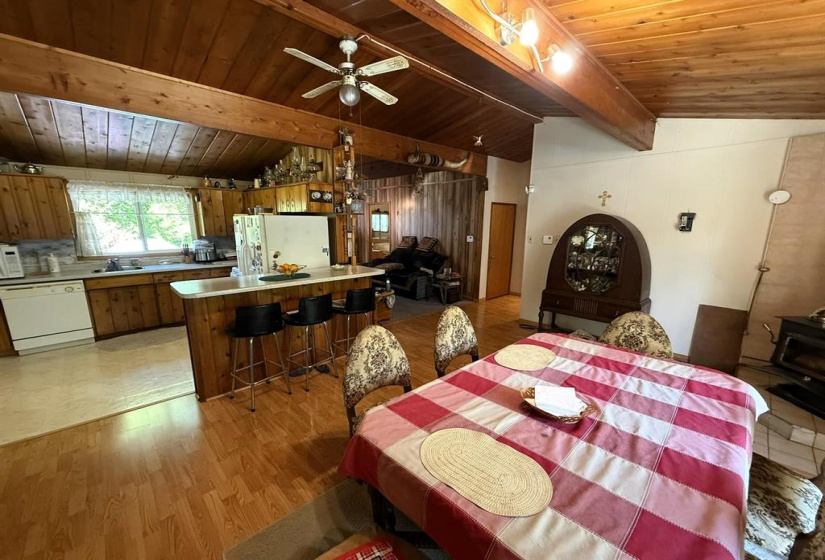33 Frontier, 2 Bedrooms Bedrooms, 7 Rooms Rooms,1 BathroomBathrooms,Residential,For Sale,Frontier