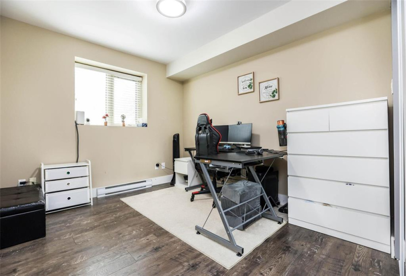 100 Killarney, 2 Bedrooms Bedrooms, 7 Rooms Rooms,1 BathroomBathrooms,Condominium,For Sale,Killarney