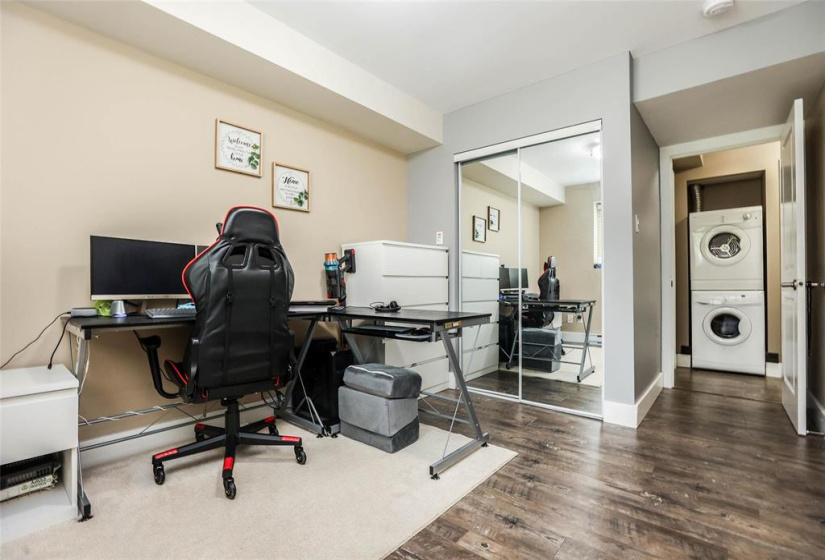 100 Killarney, 2 Bedrooms Bedrooms, 7 Rooms Rooms,1 BathroomBathrooms,Condominium,For Sale,Killarney