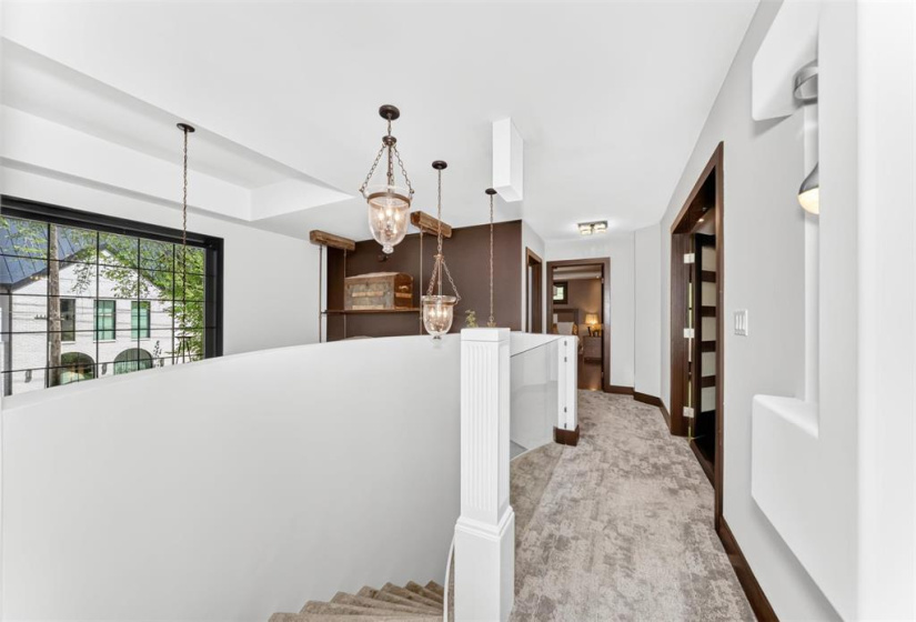 546 Kingsway, 3 Bedrooms Bedrooms, 14 Rooms Rooms,2 BathroomsBathrooms,Residential,For Sale,Kingsway