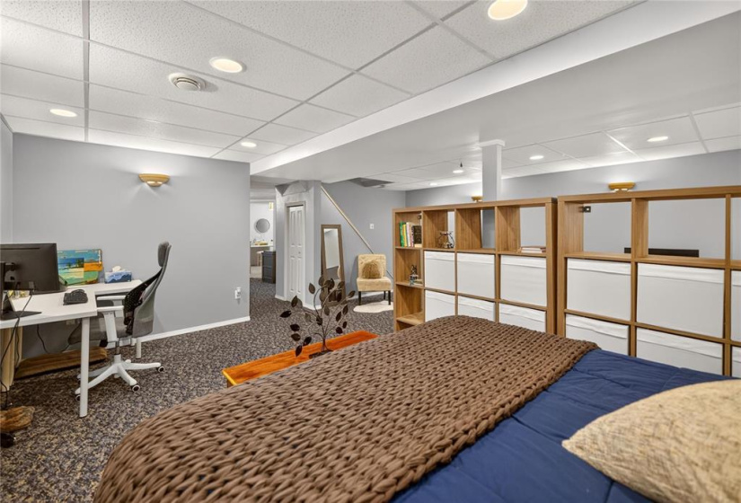 290 Burland, 3 Bedrooms Bedrooms, 12 Rooms Rooms,2 BathroomsBathrooms,Residential,For Sale,Burland