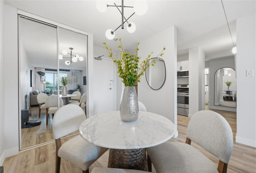 15 Kennedy, 2 Bedrooms Bedrooms, 6 Rooms Rooms,1 BathroomBathrooms,Condominium,For Sale,Kennedy