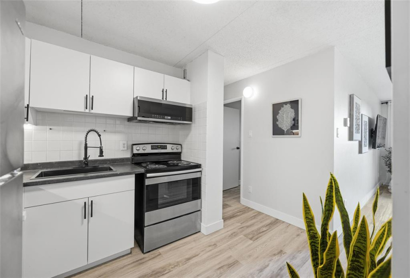 15 Kennedy, 2 Bedrooms Bedrooms, 6 Rooms Rooms,1 BathroomBathrooms,Condominium,For Sale,Kennedy