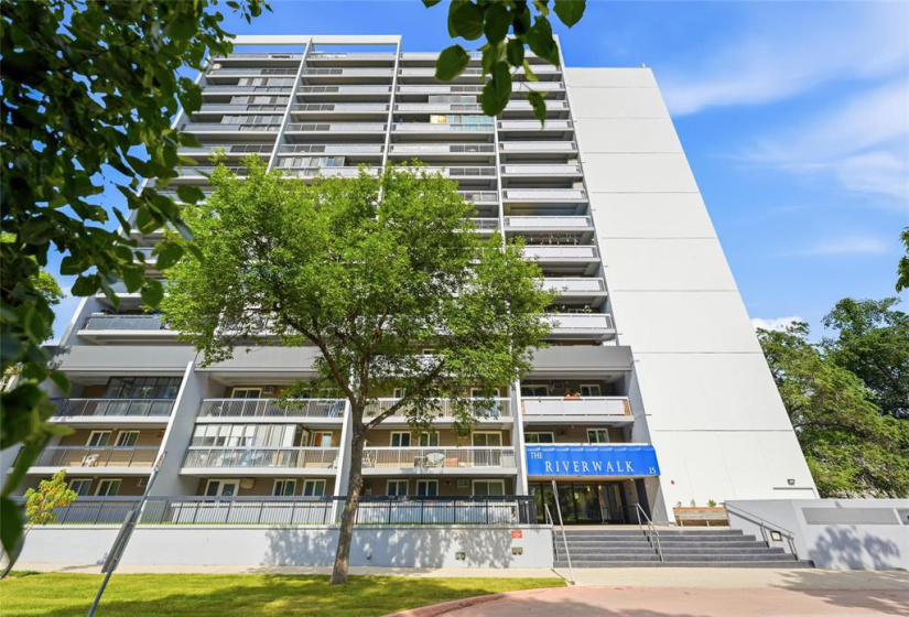 15 Kennedy, 2 Bedrooms Bedrooms, 6 Rooms Rooms,1 BathroomBathrooms,Condominium,For Sale,Kennedy