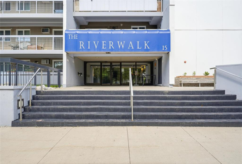 15 Kennedy, 2 Bedrooms Bedrooms, 6 Rooms Rooms,1 BathroomBathrooms,Condominium,For Sale,Kennedy