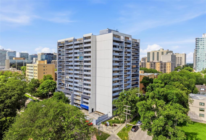 15 Kennedy, 2 Bedrooms Bedrooms, 6 Rooms Rooms,1 BathroomBathrooms,Condominium,For Sale,Kennedy