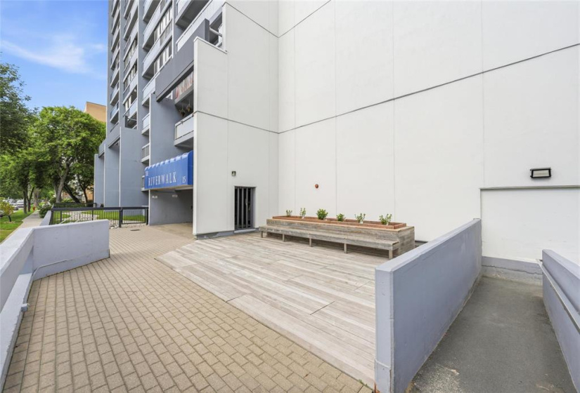 15 Kennedy, 2 Bedrooms Bedrooms, 6 Rooms Rooms,1 BathroomBathrooms,Condominium,For Sale,Kennedy