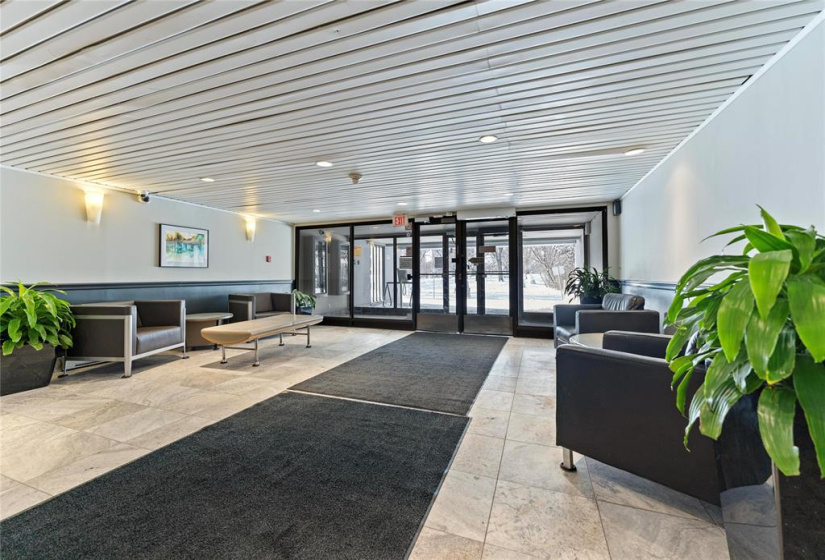 15 Kennedy, 2 Bedrooms Bedrooms, 6 Rooms Rooms,1 BathroomBathrooms,Condominium,For Sale,Kennedy