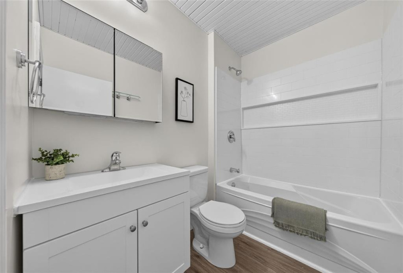 294 Semple, 3 Bedrooms Bedrooms, 10 Rooms Rooms,1 BathroomBathrooms,Residential,For Sale,Semple