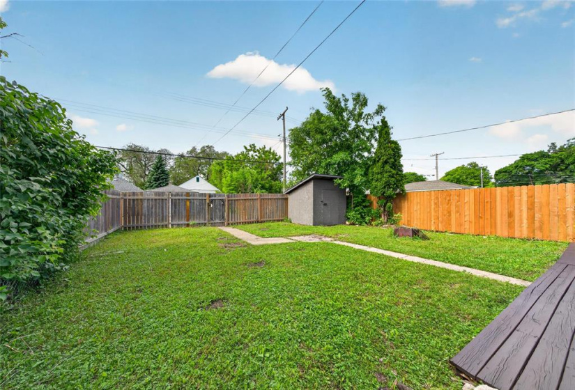 294 Semple, 3 Bedrooms Bedrooms, 10 Rooms Rooms,1 BathroomBathrooms,Residential,For Sale,Semple