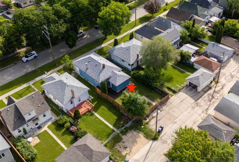294 Semple, 3 Bedrooms Bedrooms, 10 Rooms Rooms,1 BathroomBathrooms,Residential,For Sale,Semple