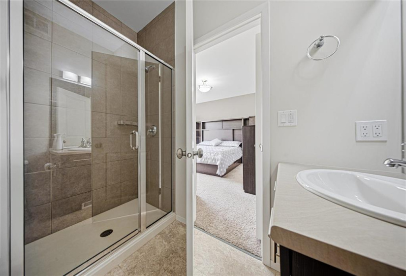 56 Bonaventure, 3 Bedrooms Bedrooms, 9 Rooms Rooms,2 BathroomsBathrooms,Residential,For Sale,Bonaventure