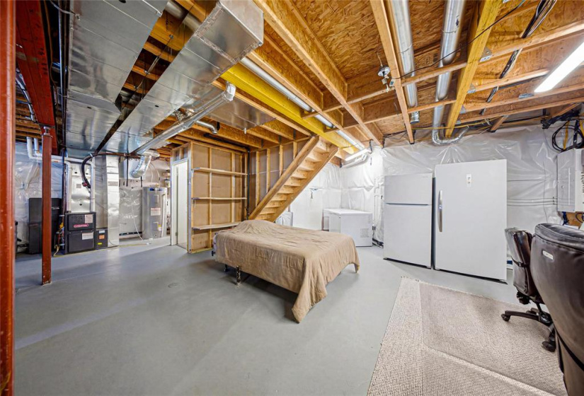 56 Bonaventure, 3 Bedrooms Bedrooms, 9 Rooms Rooms,2 BathroomsBathrooms,Residential,For Sale,Bonaventure