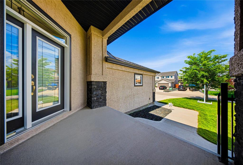 56 Bonaventure, 3 Bedrooms Bedrooms, 9 Rooms Rooms,2 BathroomsBathrooms,Residential,For Sale,Bonaventure