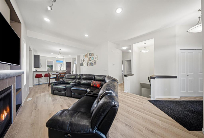 56 Bonaventure, 3 Bedrooms Bedrooms, 9 Rooms Rooms,2 BathroomsBathrooms,Residential,For Sale,Bonaventure