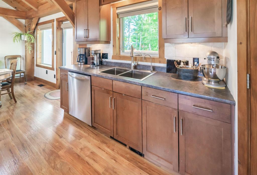 19 TANGLEWOOD BAY, 4 Bedrooms Bedrooms, 12 Rooms Rooms,3 BathroomsBathrooms,Residential,For Sale,TANGLEWOOD BAY