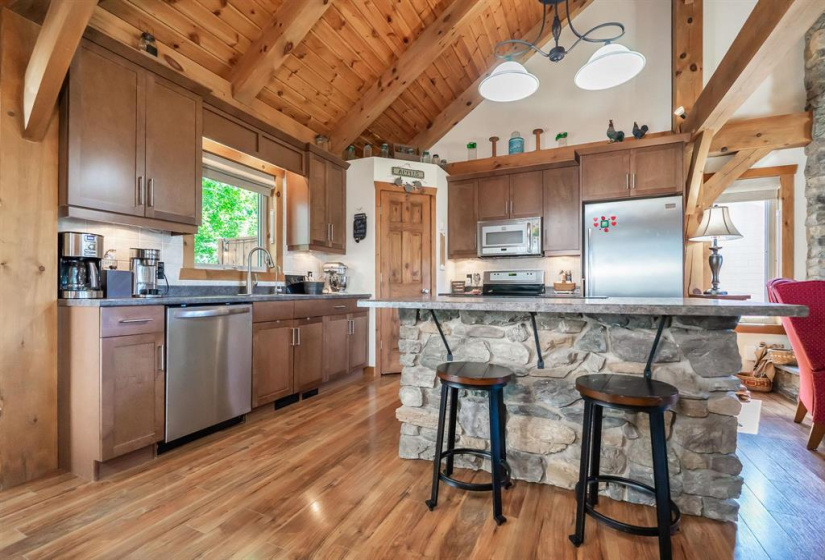 19 TANGLEWOOD BAY, 4 Bedrooms Bedrooms, 12 Rooms Rooms,3 BathroomsBathrooms,Residential,For Sale,TANGLEWOOD BAY