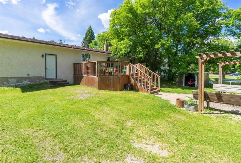 433 Prefontainw, 5 Bedrooms Bedrooms, 15 Rooms Rooms,2 BathroomsBathrooms,Residential,For Sale,Prefontainw