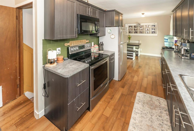 433 Prefontainw, 5 Bedrooms Bedrooms, 15 Rooms Rooms,2 BathroomsBathrooms,Residential,For Sale,Prefontainw