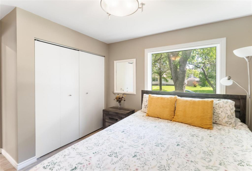 937 Dugas, 2 Bedrooms Bedrooms, 7 Rooms Rooms,2 BathroomsBathrooms,Residential,For Sale,Dugas