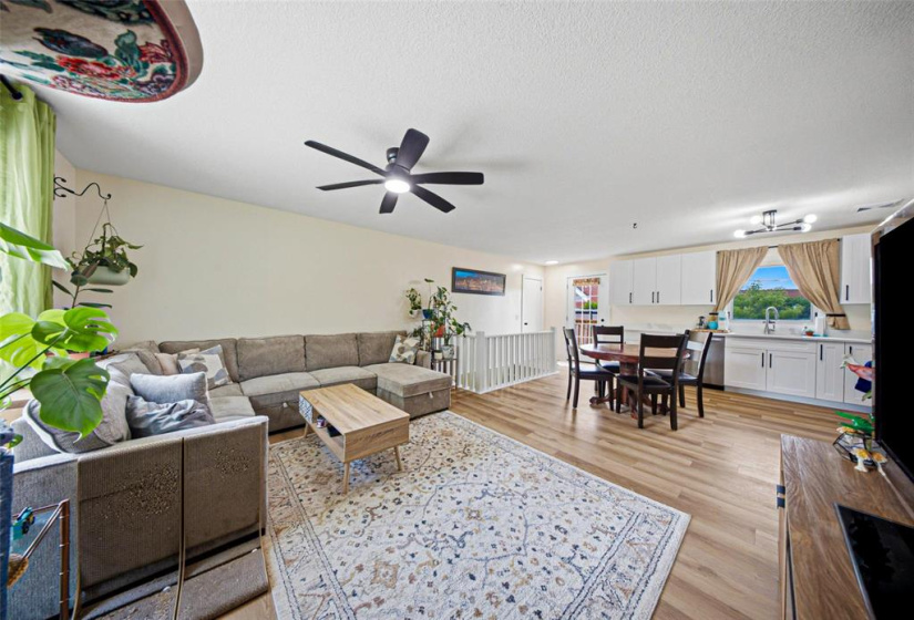 51 Sunflower, 3 Bedrooms Bedrooms, 12 Rooms Rooms,2 BathroomsBathrooms,Residential,For Sale,Sunflower