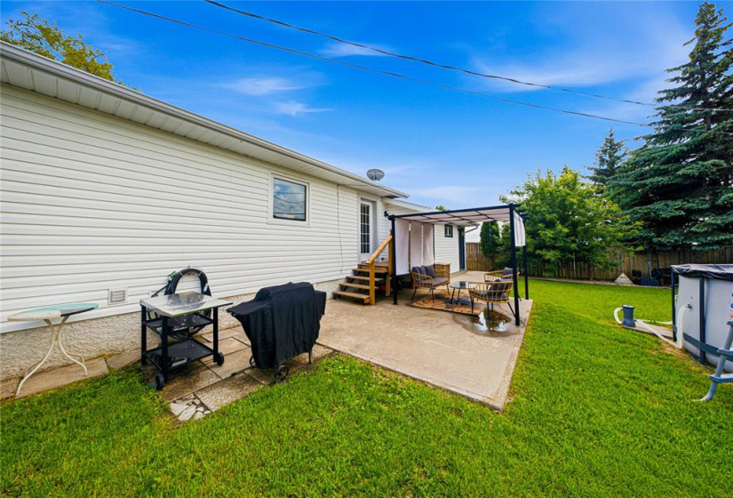 51 Sunflower, 3 Bedrooms Bedrooms, 12 Rooms Rooms,2 BathroomsBathrooms,Residential,For Sale,Sunflower