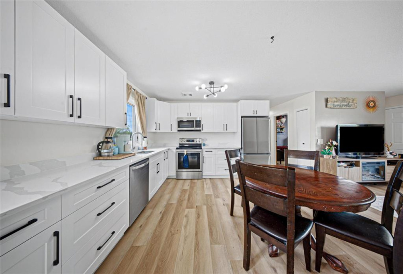 51 Sunflower, 3 Bedrooms Bedrooms, 12 Rooms Rooms,2 BathroomsBathrooms,Residential,For Sale,Sunflower