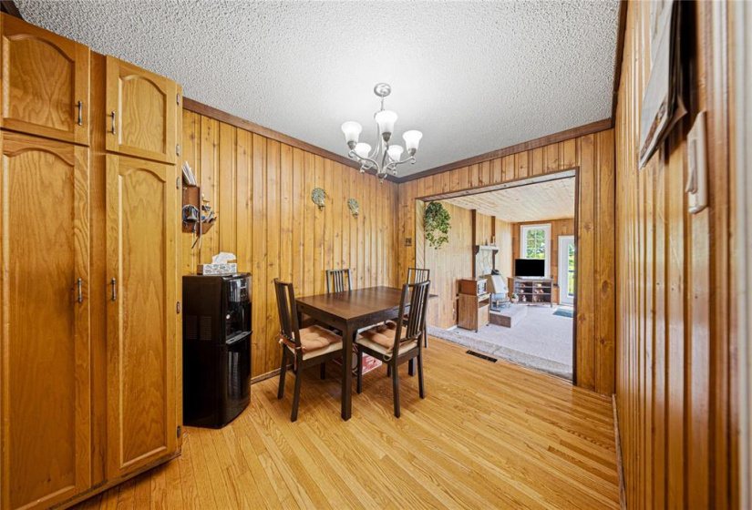 5451 Henderson, 3 Bedrooms Bedrooms, 12 Rooms Rooms,1 BathroomBathrooms,Residential,For Sale,Henderson