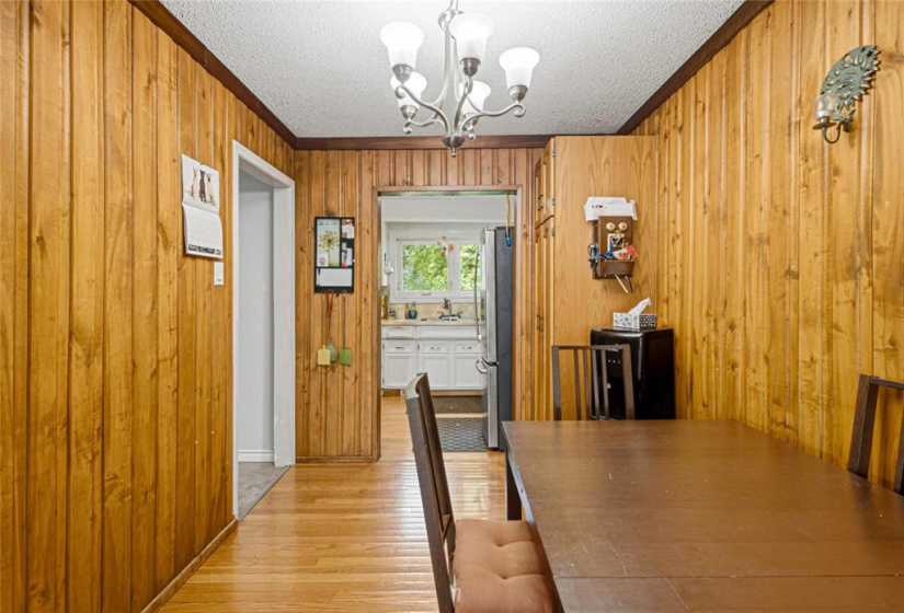 5451 Henderson, 3 Bedrooms Bedrooms, 12 Rooms Rooms,1 BathroomBathrooms,Residential,For Sale,Henderson