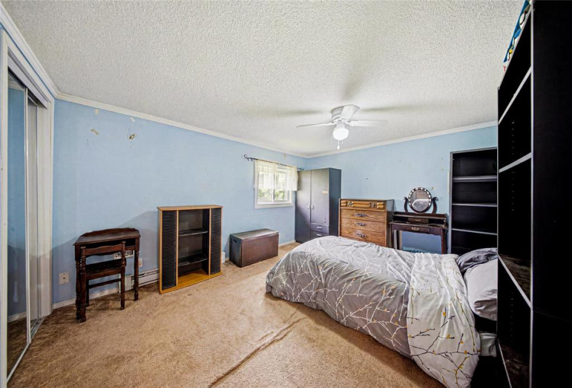 5451 Henderson, 3 Bedrooms Bedrooms, 12 Rooms Rooms,1 BathroomBathrooms,Residential,For Sale,Henderson
