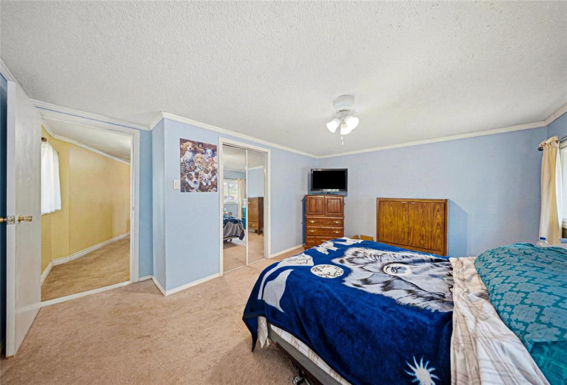 5451 Henderson, 3 Bedrooms Bedrooms, 12 Rooms Rooms,1 BathroomBathrooms,Residential,For Sale,Henderson