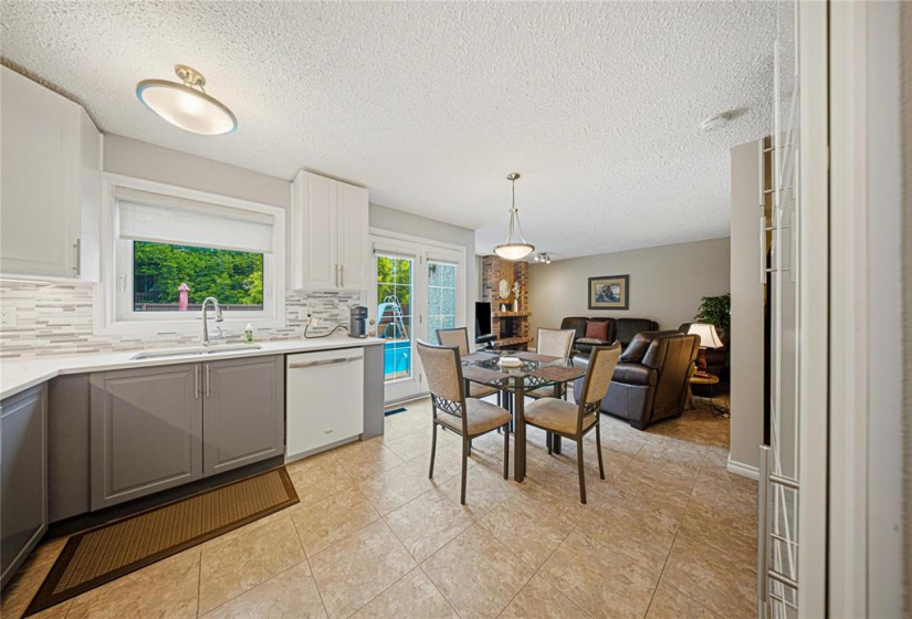 159 Alburg, 5 Bedrooms Bedrooms, 15 Rooms Rooms,3 BathroomsBathrooms,Residential,For Sale,Alburg