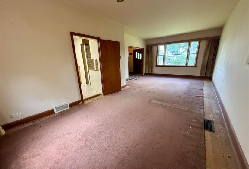 508 Cathedral, 3 Bedrooms Bedrooms, 10 Rooms Rooms,1 BathroomBathrooms,Residential,For Sale,Cathedral