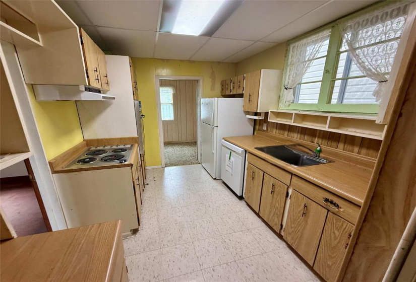 508 Cathedral, 3 Bedrooms Bedrooms, 10 Rooms Rooms,1 BathroomBathrooms,Residential,For Sale,Cathedral