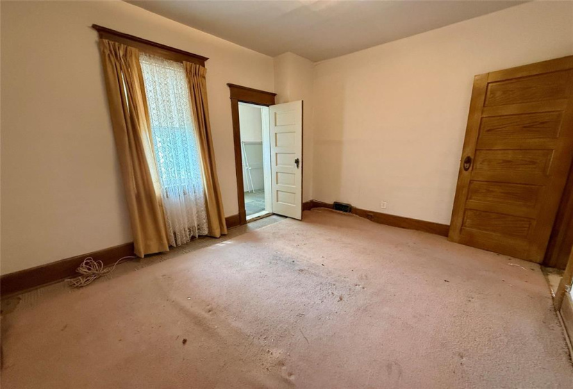 508 Cathedral, 3 Bedrooms Bedrooms, 10 Rooms Rooms,1 BathroomBathrooms,Residential,For Sale,Cathedral