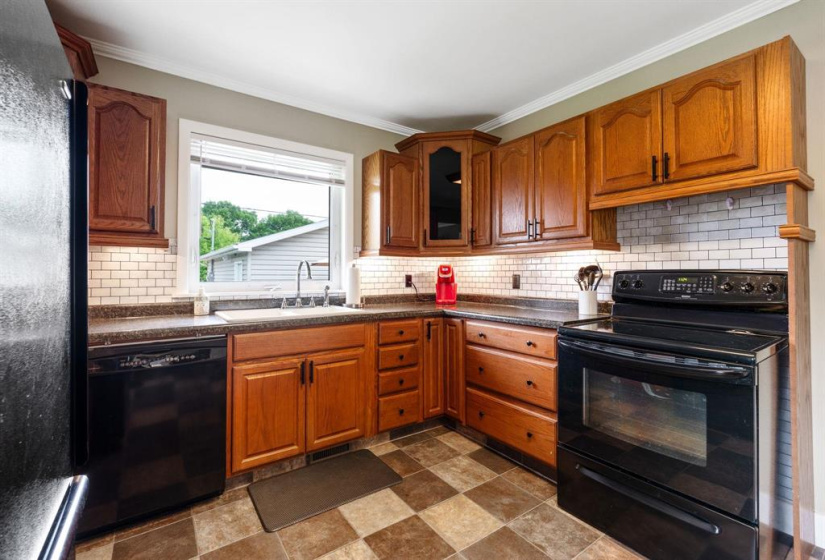 291 Smithfield, 3 Bedrooms Bedrooms, 11 Rooms Rooms,2 BathroomsBathrooms,Residential,For Sale,Smithfield