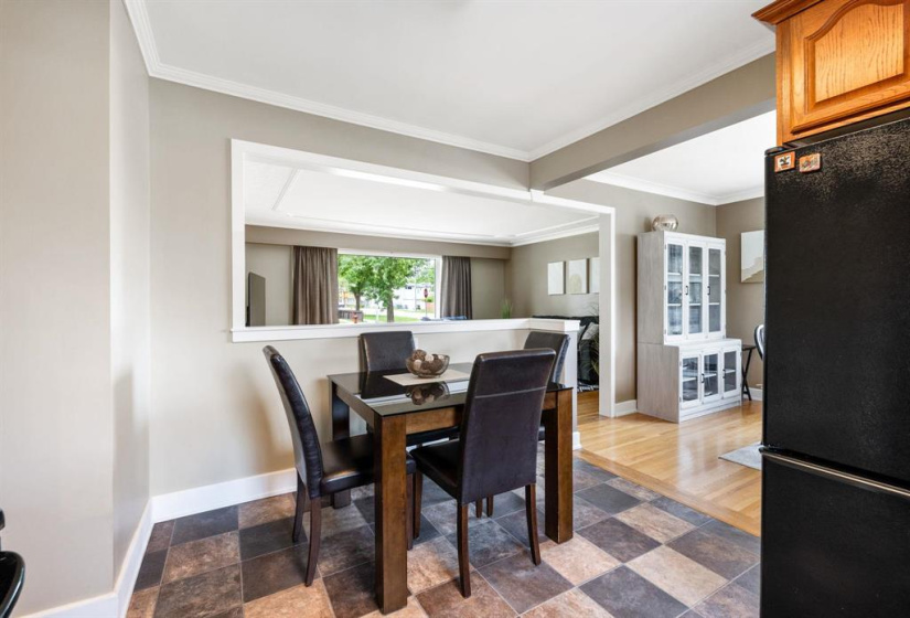 291 Smithfield, 3 Bedrooms Bedrooms, 11 Rooms Rooms,2 BathroomsBathrooms,Residential,For Sale,Smithfield