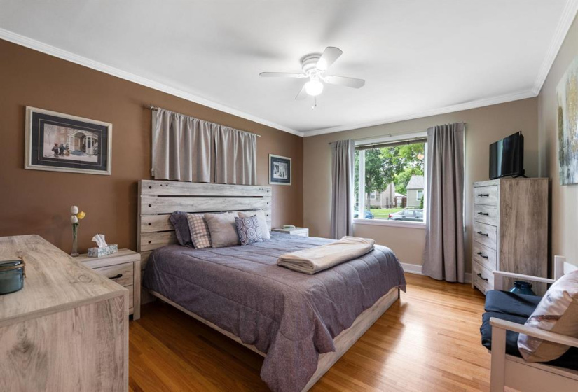 291 Smithfield, 3 Bedrooms Bedrooms, 11 Rooms Rooms,2 BathroomsBathrooms,Residential,For Sale,Smithfield