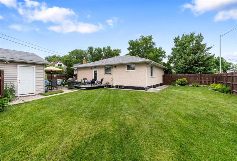 291 Smithfield, 3 Bedrooms Bedrooms, 11 Rooms Rooms,2 BathroomsBathrooms,Residential,For Sale,Smithfield
