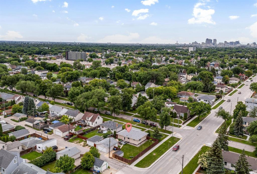 291 Smithfield, 3 Bedrooms Bedrooms, 11 Rooms Rooms,2 BathroomsBathrooms,Residential,For Sale,Smithfield