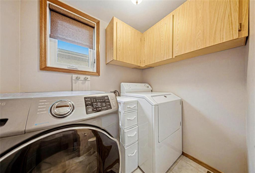 873 Beeher, 3 Bedrooms Bedrooms, 13 Rooms Rooms,2 BathroomsBathrooms,Residential,For Sale,Beeher