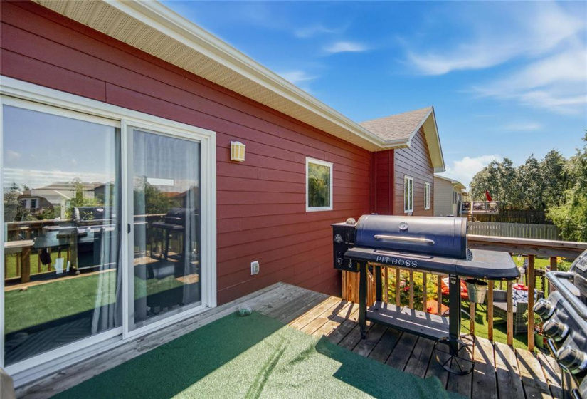 526 Heloise, 5 Bedrooms Bedrooms, 13 Rooms Rooms,3 BathroomsBathrooms,Residential,For Sale,Heloise