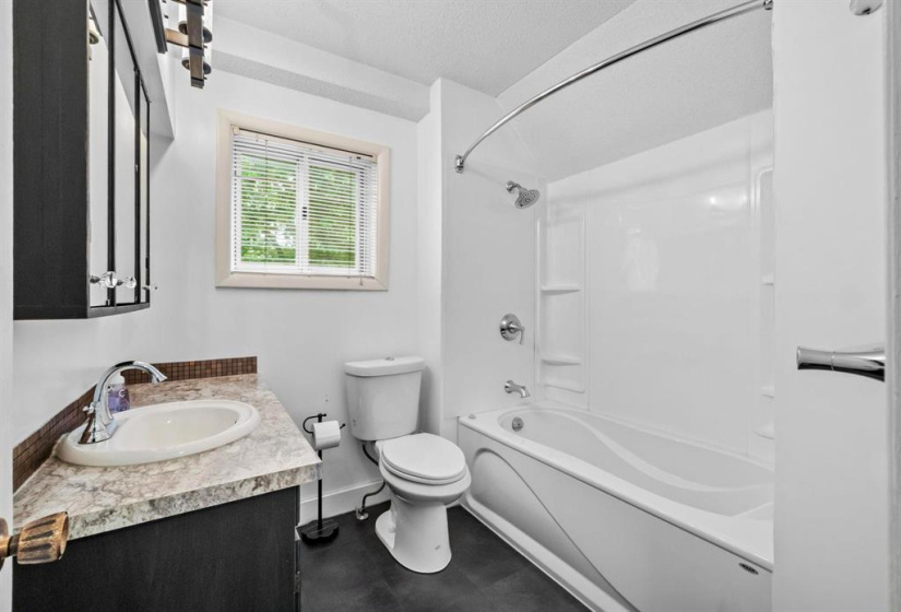 168 Horace, 3 Bedrooms Bedrooms, 11 Rooms Rooms,2 BathroomsBathrooms,Residential,For Sale,Horace