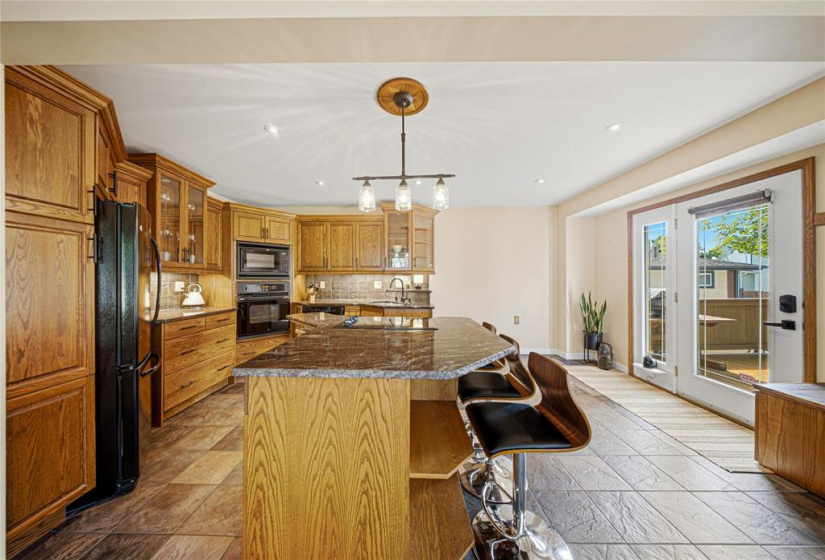83 Blairmore Gardens, 2 Bedrooms Bedrooms, 10 Rooms Rooms,1 BathroomBathrooms,Residential,For Sale,Blairmore Gardens