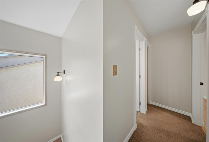 83 Blairmore Gardens, 2 Bedrooms Bedrooms, 10 Rooms Rooms,1 BathroomBathrooms,Residential,For Sale,Blairmore Gardens