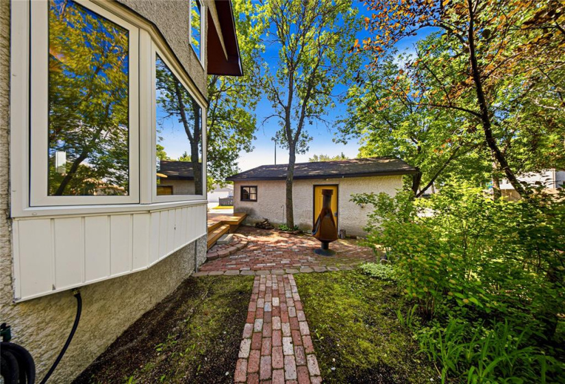 83 Blairmore Gardens, 2 Bedrooms Bedrooms, 10 Rooms Rooms,1 BathroomBathrooms,Residential,For Sale,Blairmore Gardens