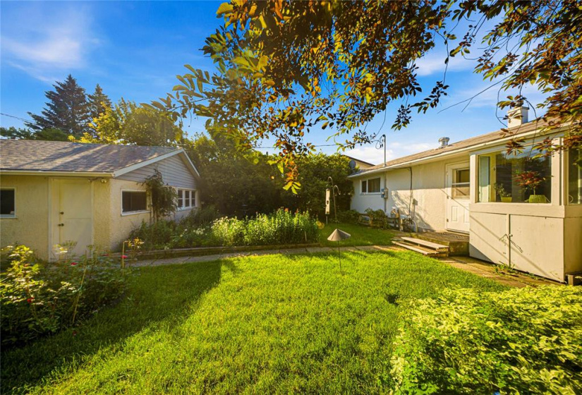 255 Southall, 3 Bedrooms Bedrooms, 13 Rooms Rooms,1 BathroomBathrooms,Residential,For Sale,Southall