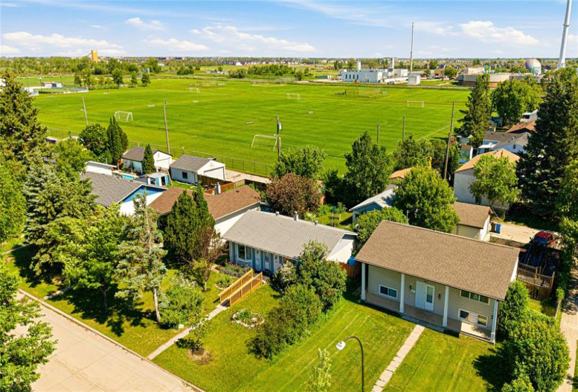 255 Southall, 3 Bedrooms Bedrooms, 13 Rooms Rooms,1 BathroomBathrooms,Residential,For Sale,Southall