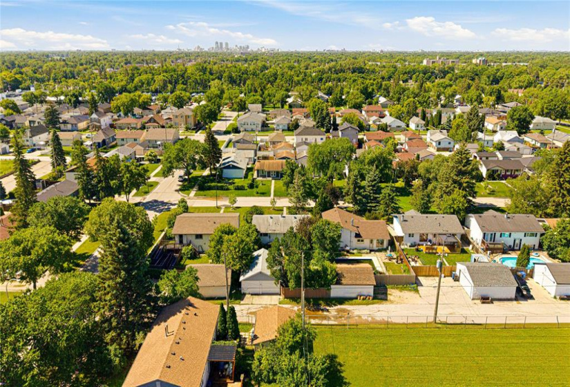 255 Southall, 3 Bedrooms Bedrooms, 13 Rooms Rooms,1 BathroomBathrooms,Residential,For Sale,Southall